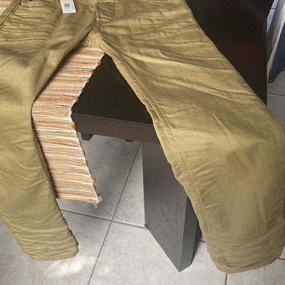 NWT Diesel jeans golden color size 29/32 lots of details - Picture 2 of 7